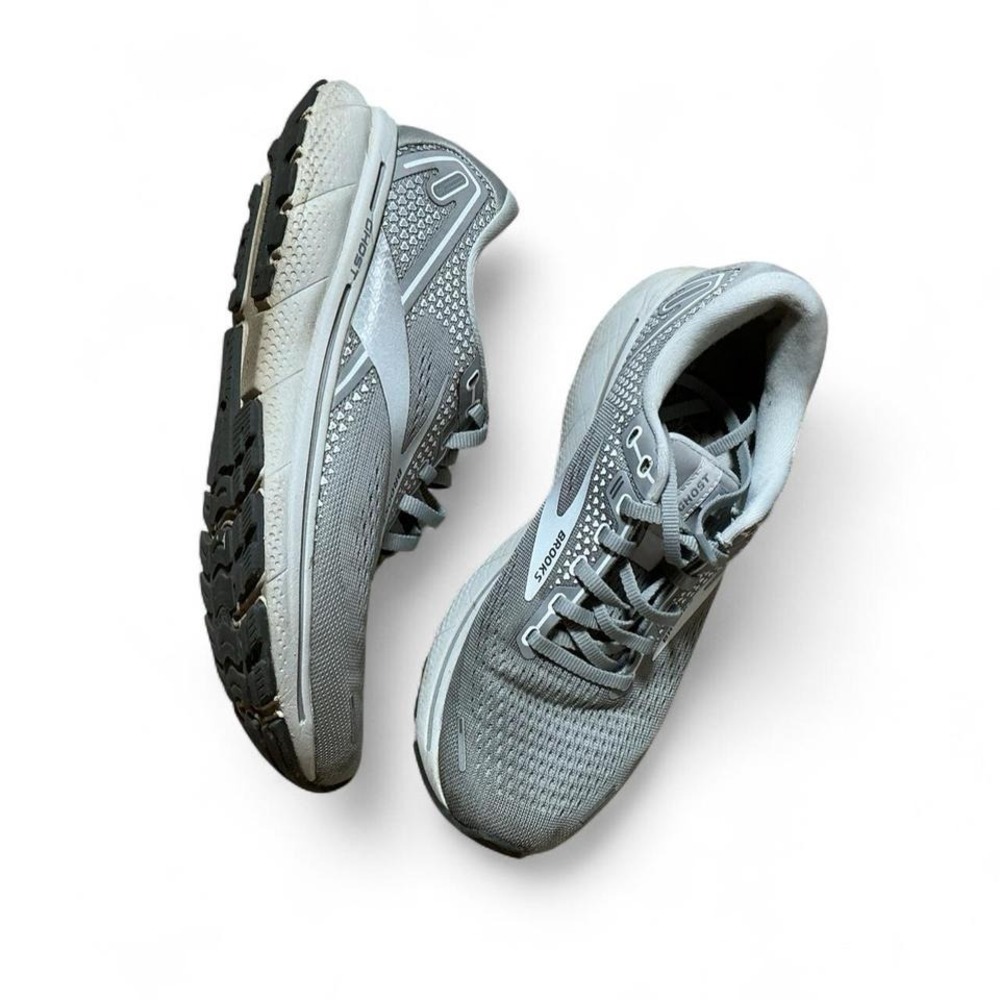 Brooks Ghost 14 Womens Grey Neutral Running Shoes 1203561B050 Size‎ 8